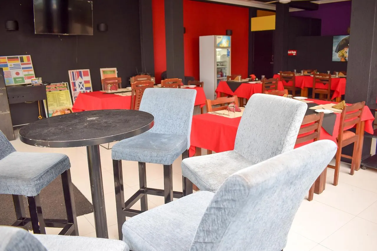 Yoho Adnives Road Hotel Negombo